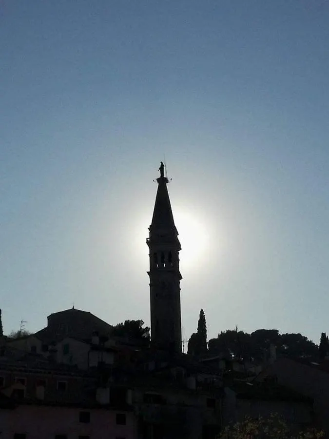 Appartamento Santa Eufemia Rovinj 10Min Walk To City & Free Garage Parking