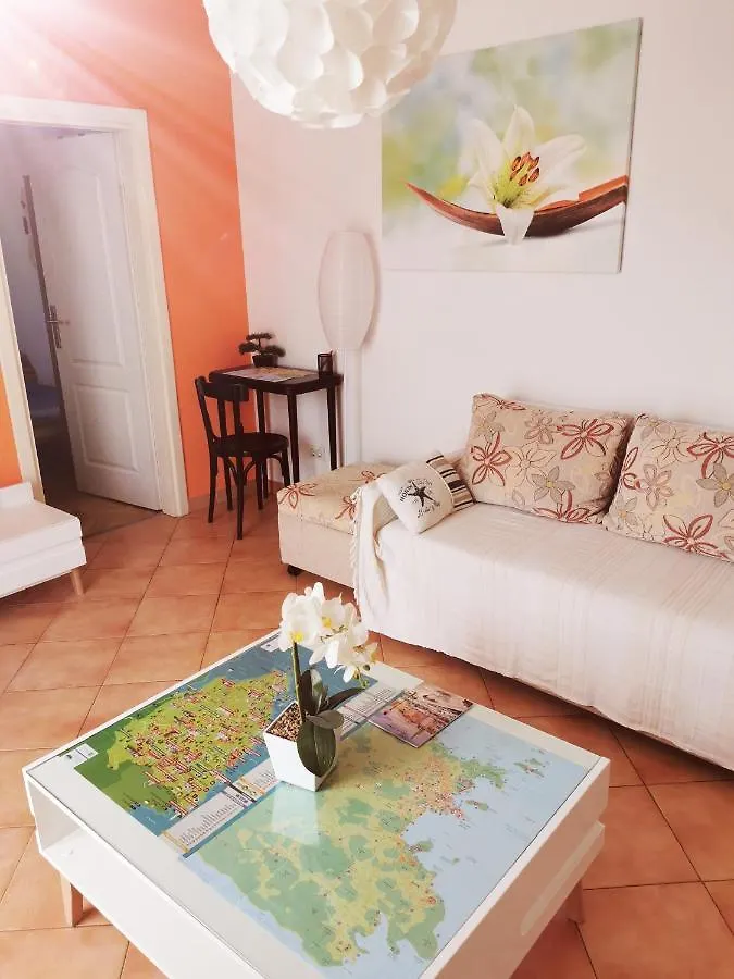 Appartamento Santa Eufemia Rovinj 10Min Walk To City & Free Garage Parking